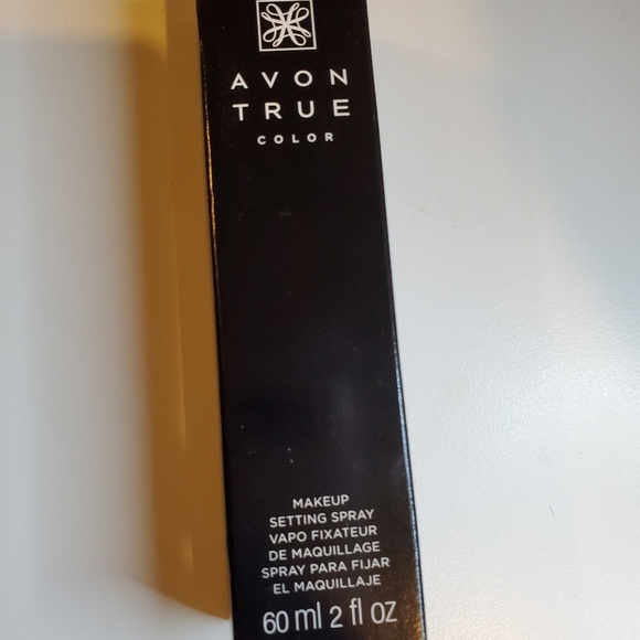 NIB Avon Makeup Setting Spray - Picture 2 of 2
